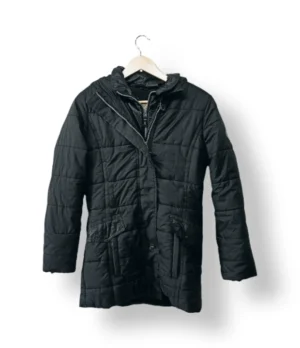 IMG_20251022_181420 Parka impermeable S. Oliver negra (Talla L)