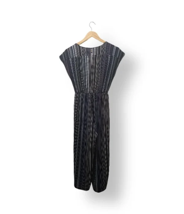 Enterito plisado No Boundaries – Talla S