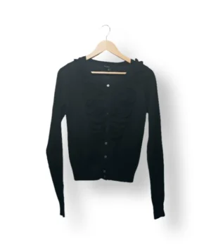 Sweater negro con volantes frontales Mango – Talla S