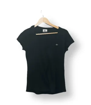 IMG_20251106_185046 Polera básica negra Lacoste – Talla S