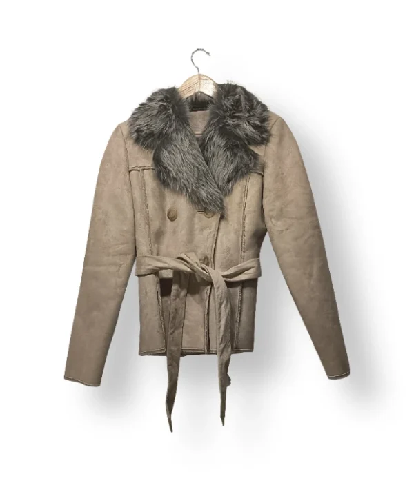 IMG_20251106_190945 Gamulán corto Banana Republic – Talla S