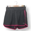 IMG_20251106_191942 Short deportivo negro con bordes fucsia Umbro – Talla S