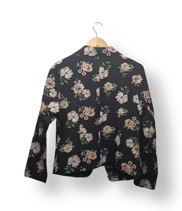 IMG_20251116_211211 Blazer floral Allegra K – Talla M
