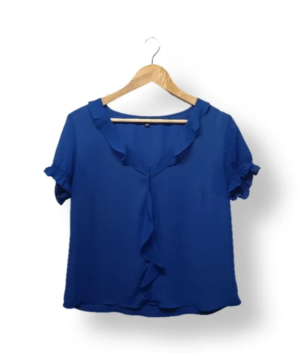 IMG_20251116_214839 Blusa azul con volantes ASH – Talla 40