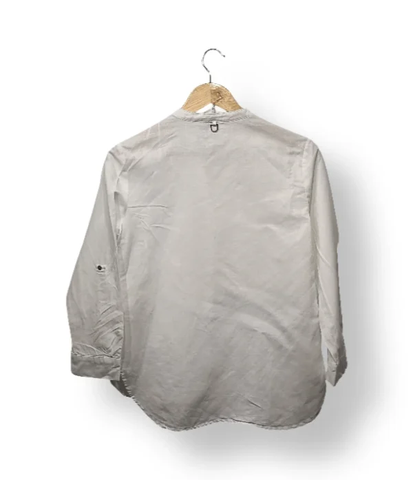 IMG_20251116_221443 (1) Blusa Marítimo de lino blanca – Talla XS/S