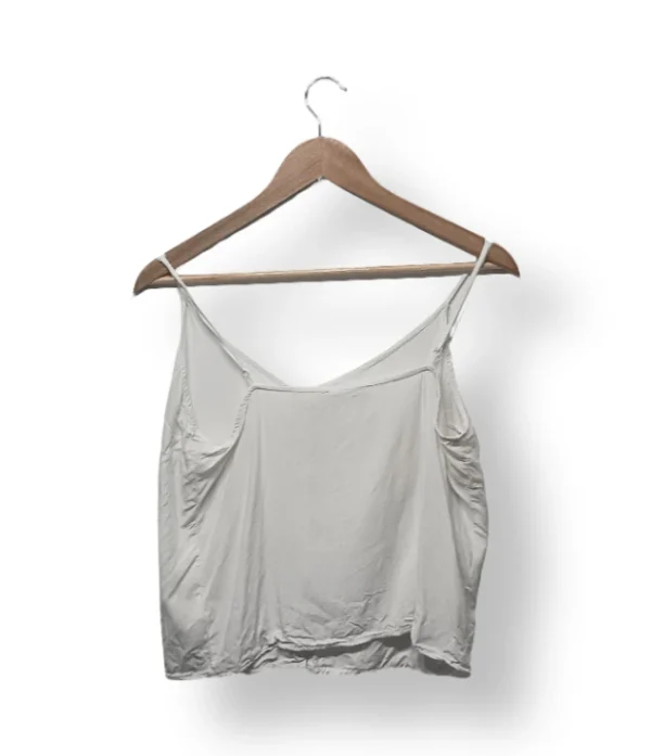 Blusa blanca Streetwear Society con botones frontales – Talla L