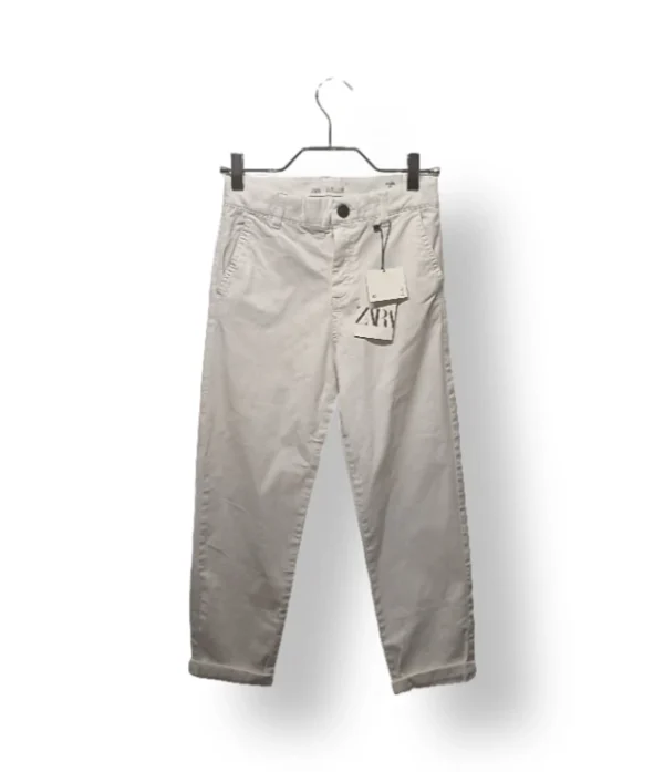 IMG_20251116_224648 Pantalón Blanco Zara – Talla 6 Años