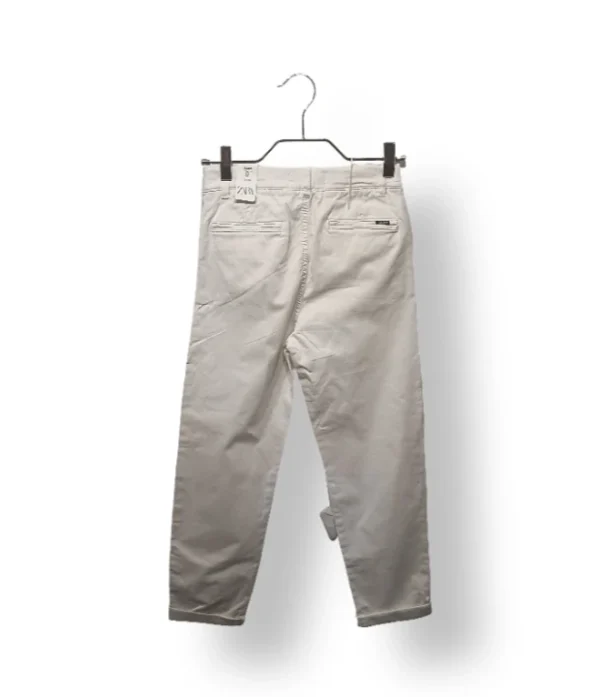 IMG_20251116_224656 Pantalón Blanco Zara – Talla 6 Años
