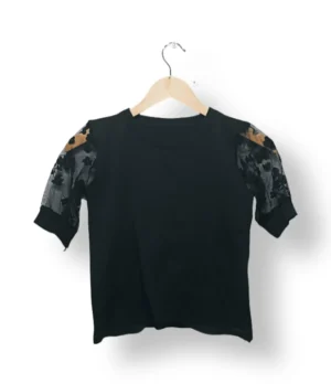 Sweaters negro manga tul bordada – Talla S