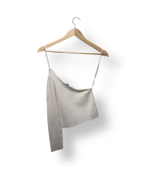 IMG_20251123_194627 Top asimétrico blanco ZARA – Talla S