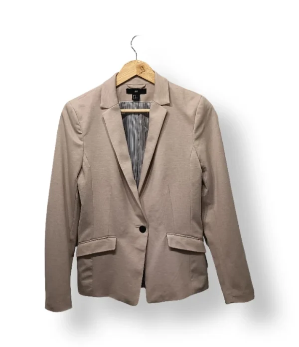 IMG_20251123_194738 Blazer rosa pálido H&M – Talla M