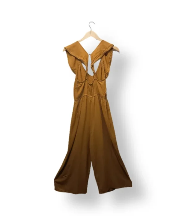 IMG_20251123_195706 Enterito mostaza con volantes Xhilaration – Talla S/M