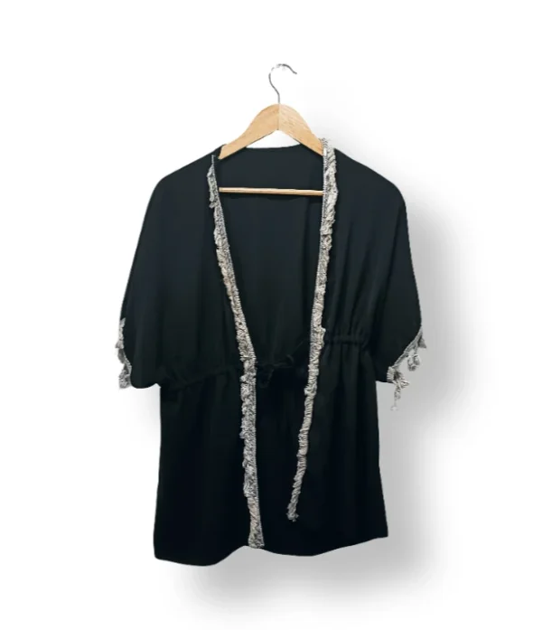 IMG_20251123_200143 Kimono negro con flecos Made in Italy – Talla estándar
