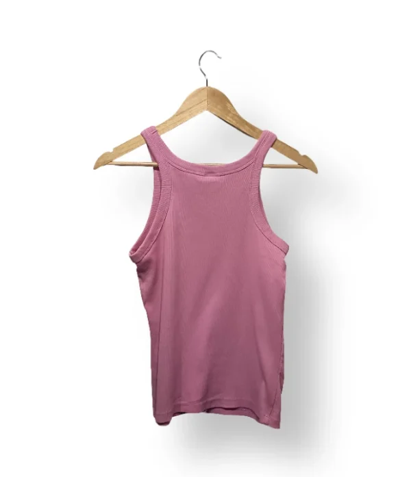 1000046969 (1) Polera Rib Sin Mangas Rosada – Talla L