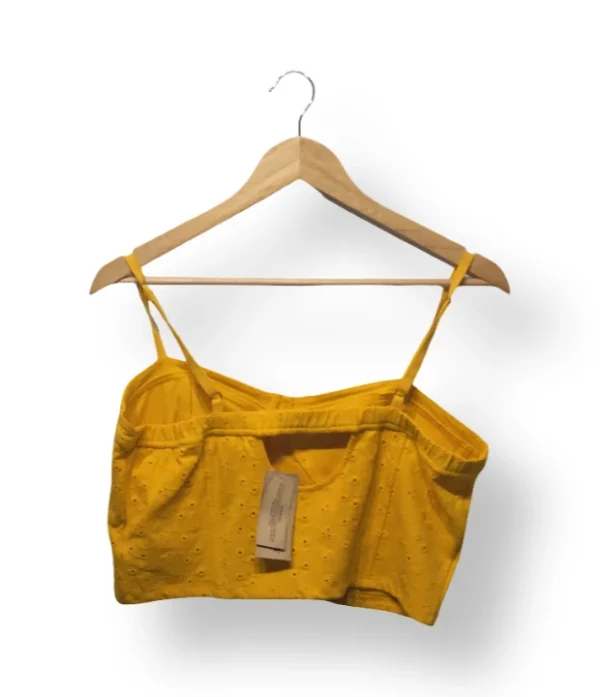 Top Bordado Amarillo Ralph Lauren – Talla L (NUEVO CON ETIQUETA)