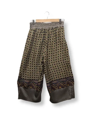 Pantalón cropped BLUE ROYAL estampado geométrico, confeccionado en Italia, talla 36/38