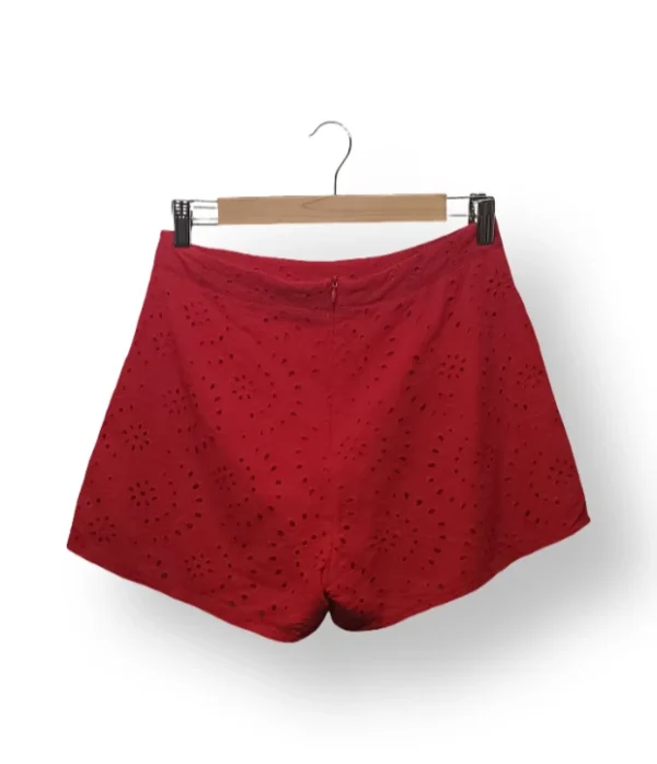 Short calado rojo LA DIOSA de tiro alto, talla S