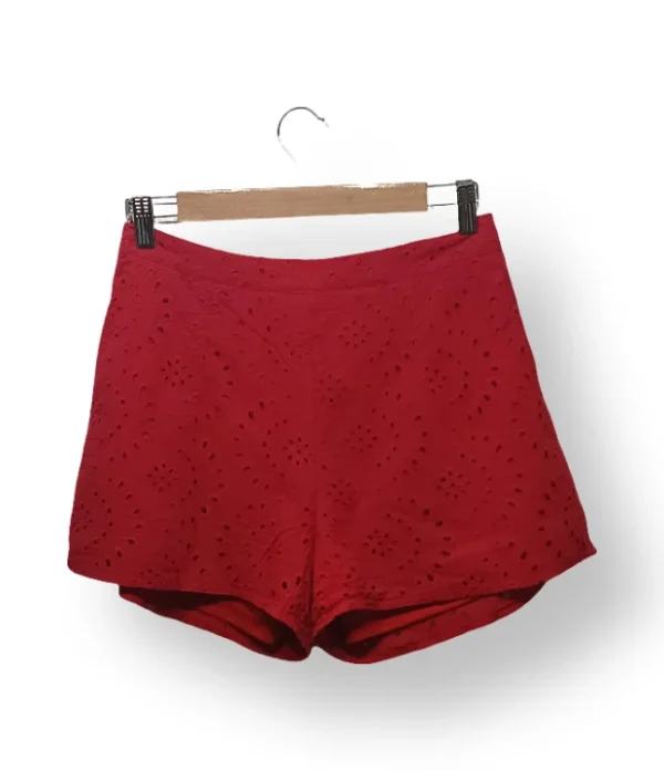 Short calado rojo LA DIOSA de tiro alto, talla S