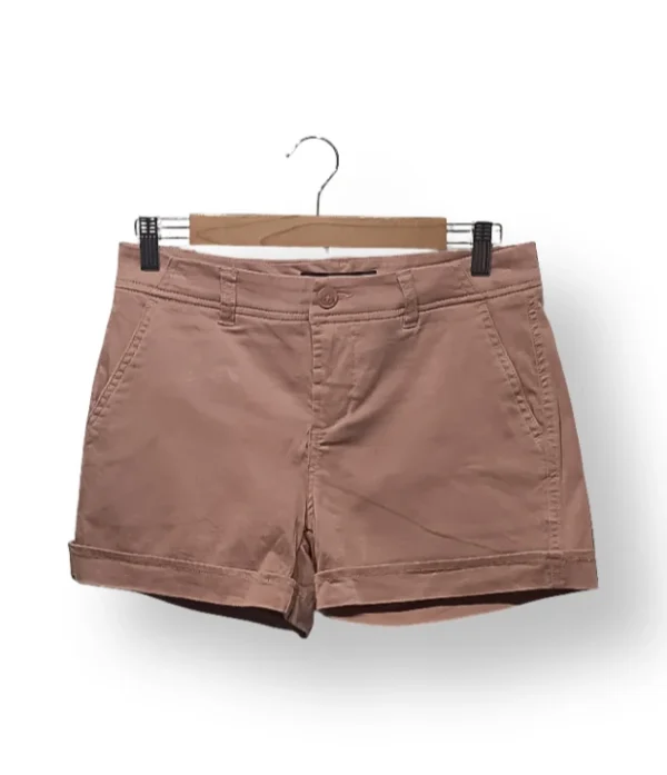 1000047028 Short rosado Liverpool Los Ángeles de corte clásico, talla 38/40