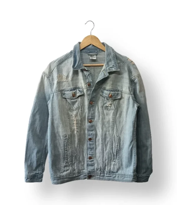 Chaqueta denim H&M celeste desgastada- Talla M/L