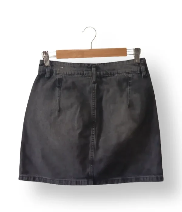 IMG_20251201_131234 Falda denim negra Lefties – Talla M