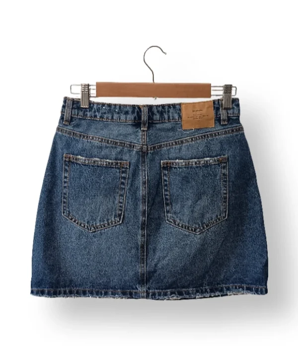Falda denim Stradivarius – Talla 36 (Made in Cambodia)