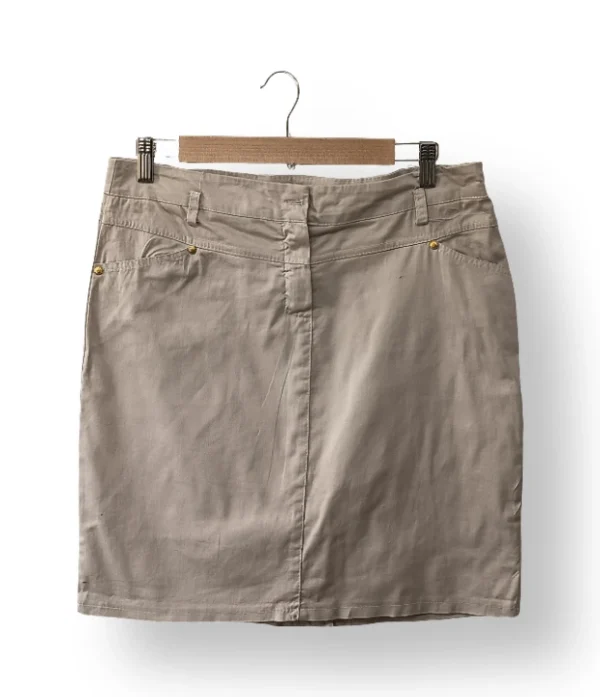 IMG_20251201_132110 Falda beige estilo casual – Talla 2XL