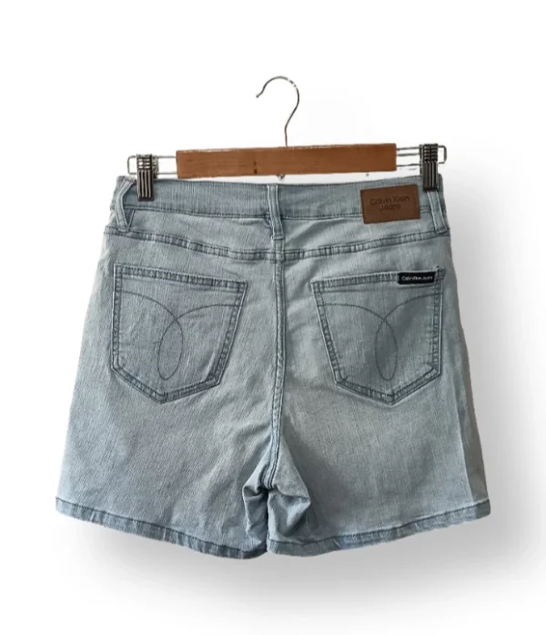 Shorts denim light Calvin Klein Jeans – Talla 36