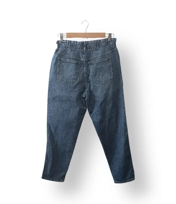 Jeans estilo mom GAP – Talla 38