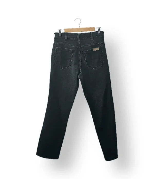 Jean negro clásico – Talla 38/40