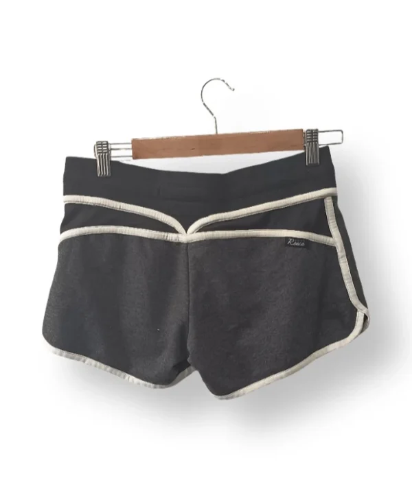 Short deportivo Reece Australia gris oscuro – Talla XS