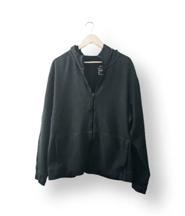 Polerón Nike negro con cierre – Talla L