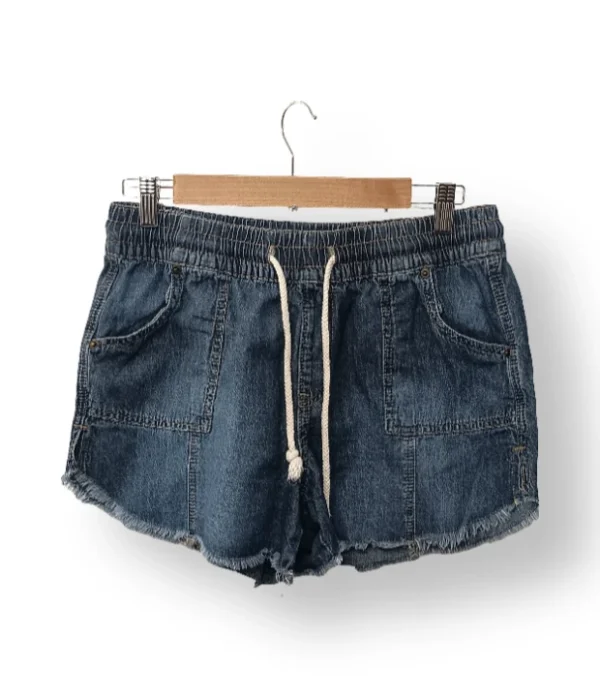 Short Denim Relaxed Maurices Talla 38 (Ajusta hasta 40)
