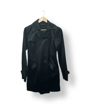 IMG_20260401_190304 Trench Negro BCX Talla M