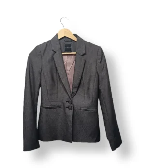 IMG_20260401_191631 Blazer gris clásico NEXT