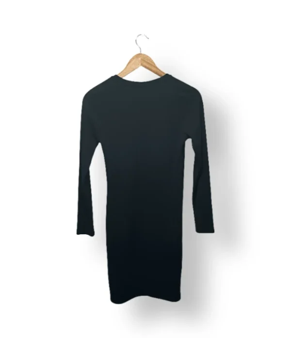 Vestido Negro Minimalista Manga Larga Talla 40