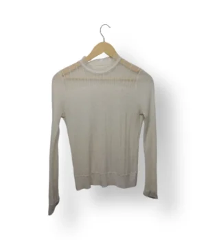 Suéter tejido de punto fino color crema – Talla S
