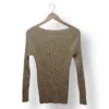 Suéter tejido acanalado con brillo George – Talla L
