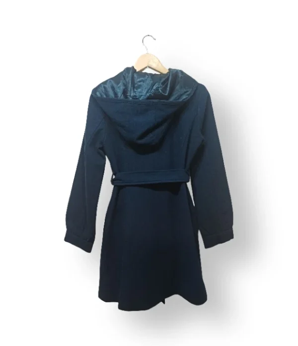Abrigo Mossimo Mujer con Cinturón – Talla S – Azul Petróleo