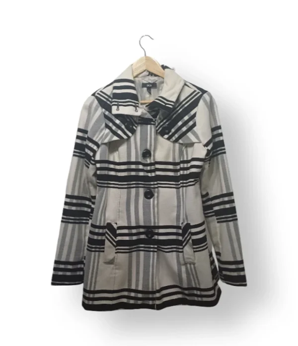 Abrigo A. Byer Mujer – Talla S – Blanco y Negro a Rayas