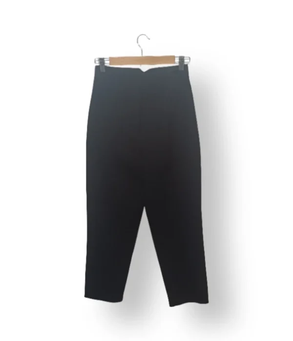 Pantalón Capri Zara Mujer – Talla S – Negro