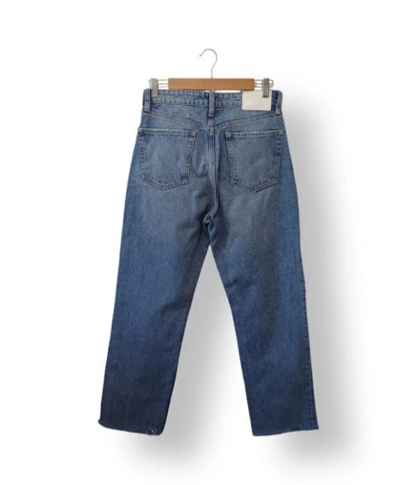 Jeans Zara Mujer Talla 38 – Denim Recto de Tiro Alto
