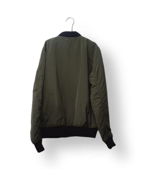 Chaqueta Bomber H&M Niño Verde Militar Talla 10-12 Años con Cierre