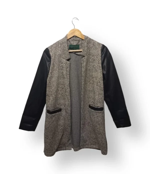 Chaqueta Larga Ma Griffe con Mangas de Ecocuero – Talla 38