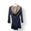 Chaqueta liviana azul con capucha – Talla L