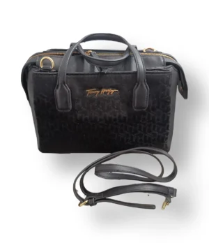 Cartera Tommy Hilfiger Negra con Correa Larga