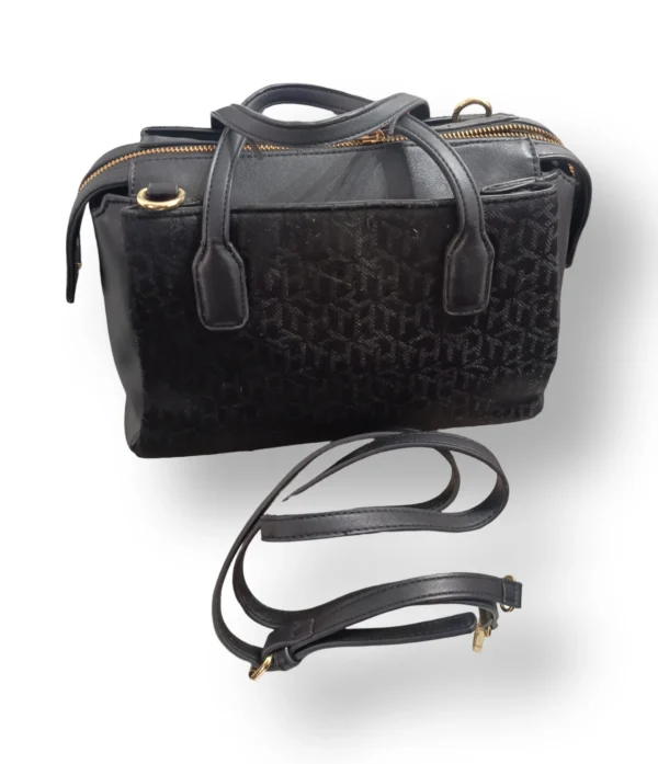 Cartera Tommy Hilfiger Negra con Correa Larga