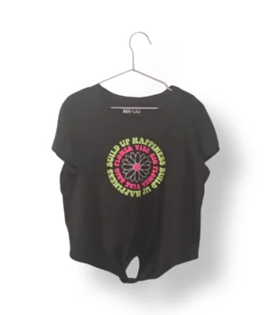 Polera con nudo frontal ELV – Talla 8 años