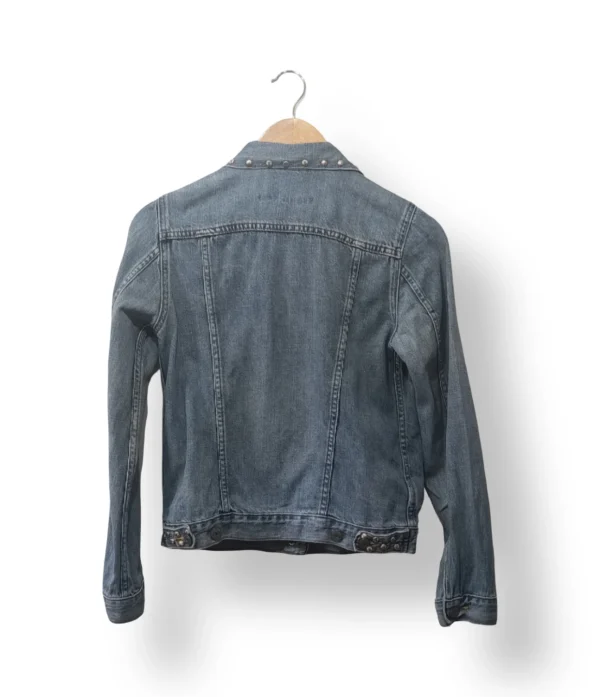Chaqueta de mezclilla GAP con tachas – Talla XS