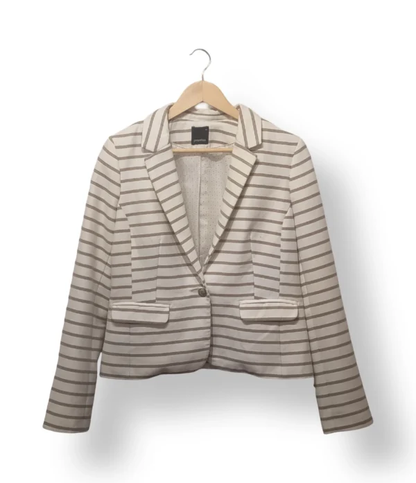 Blazer corto Promiss a rayas talla 40